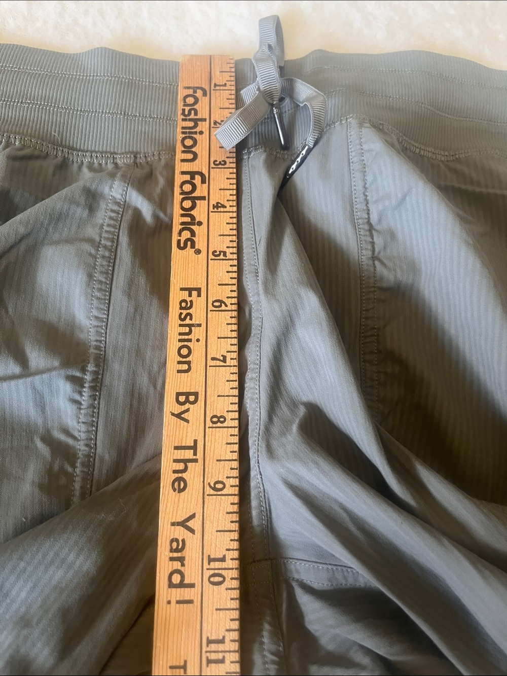 Lululemon Dance Studio Joggers Grey Sage Size 8 - Picture 8 of 12